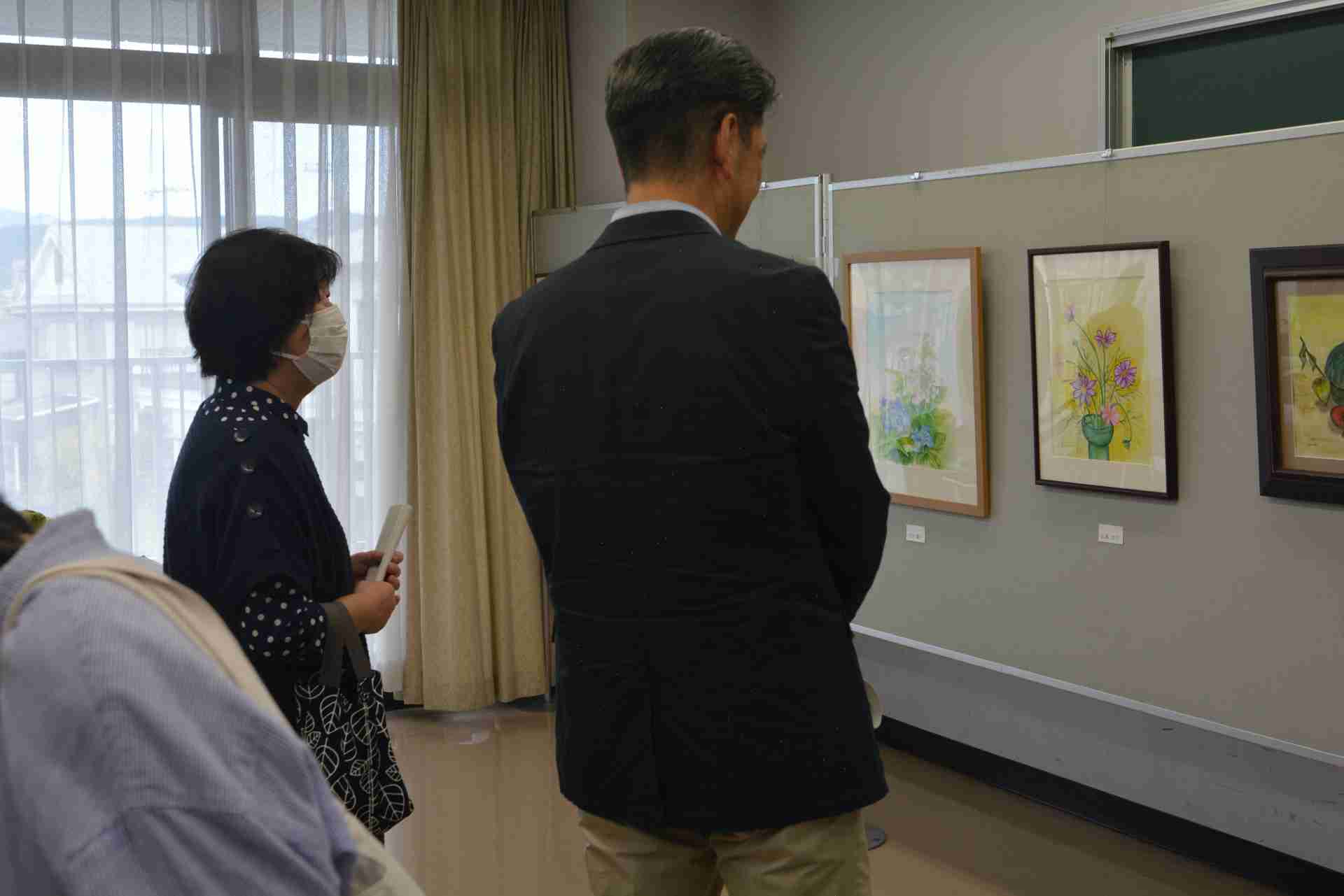 水彩画の作品の展示の様子