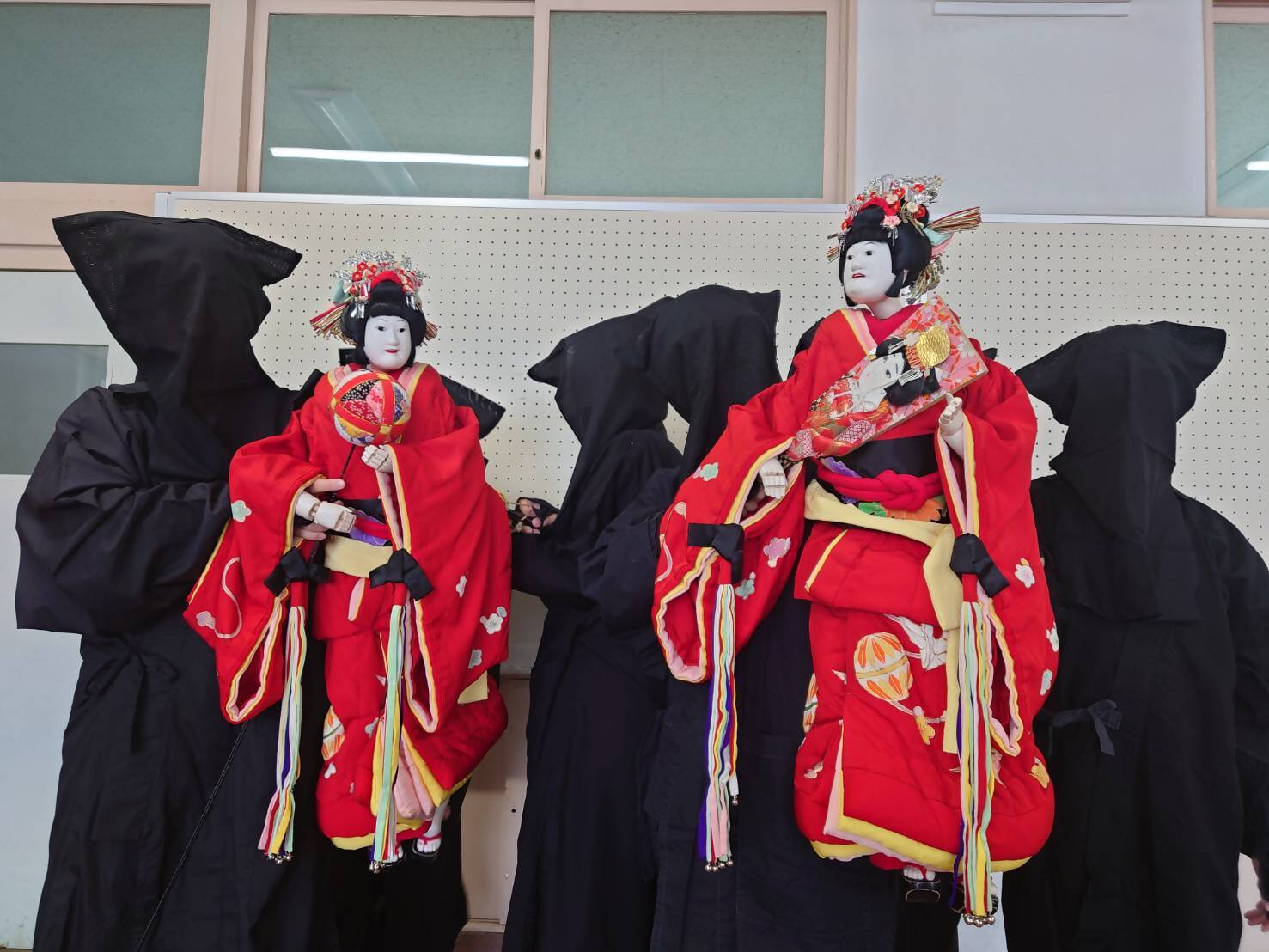 相模人形芝居下中座による演目の様子