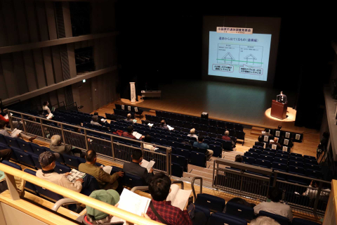 これまでの遺跡調査発表会の様子