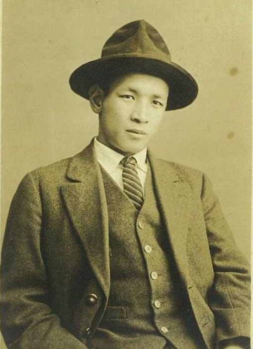 文壇にデビューした頃の川崎長太郎