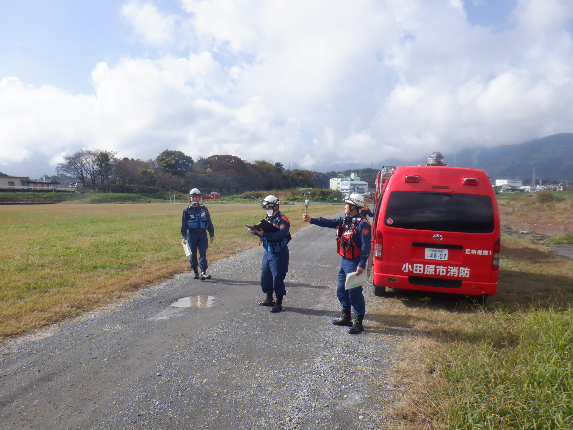 足柄指揮隊を中心に横浜市消防局消防航空隊を受け入れる準備を行ないます！