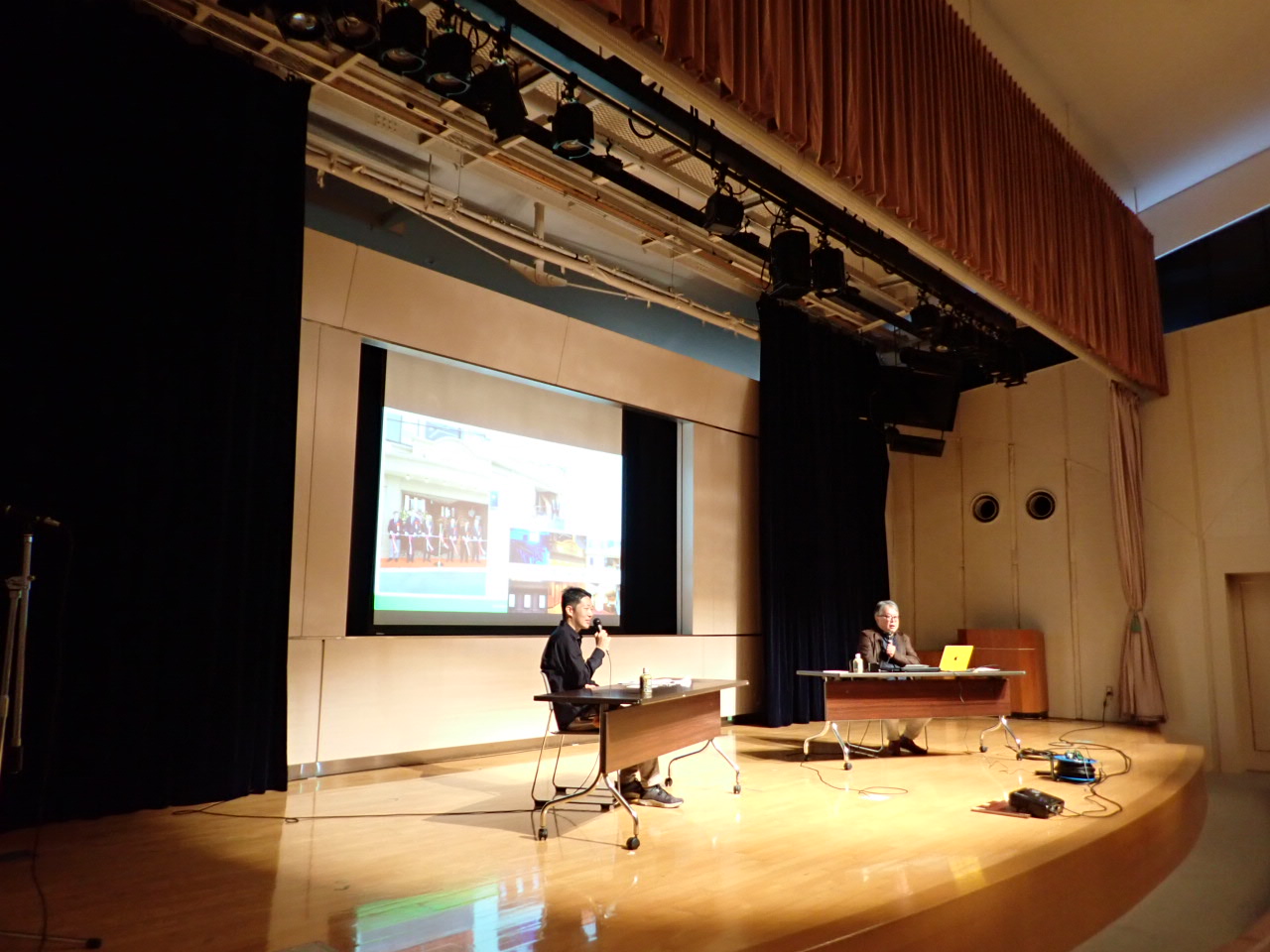 対談の様子　澤田さん（左）と鈴木さん（右）