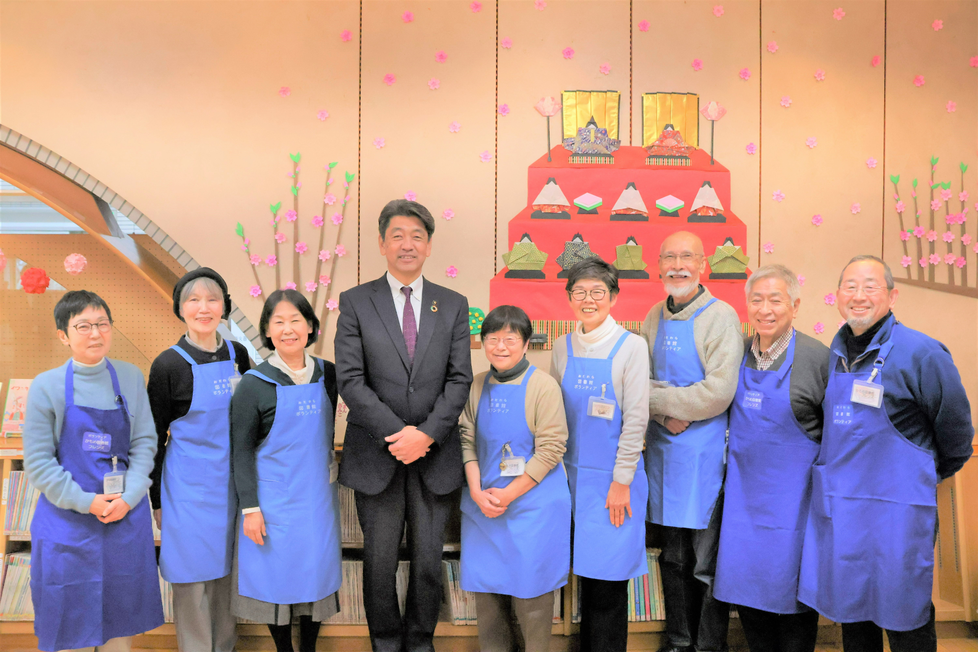 かもめ図書館フレンズの皆さんの写真