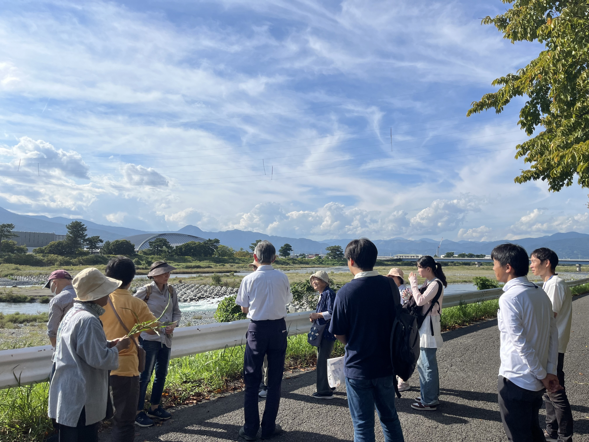 お散歩マップを活用したまちあるき(令和７年10月２日)