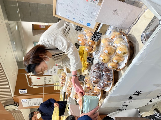 マルシェ出店者の様子