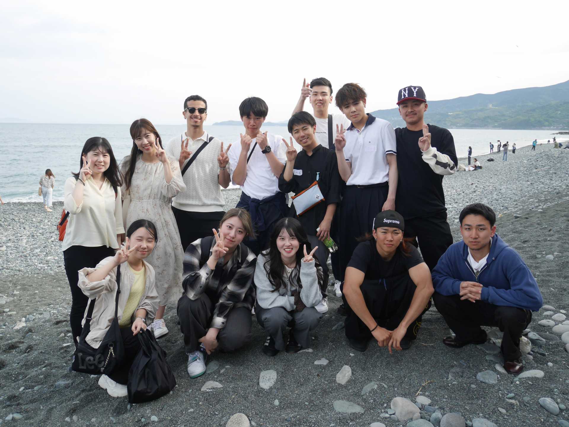 御幸が浜での集合写真